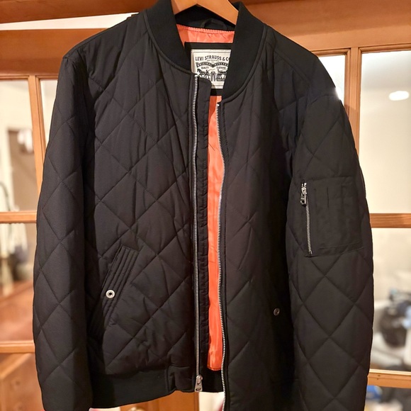 Levi's Men's Black and Orange Quilted Bomber Jacket - Picture 2 of 5